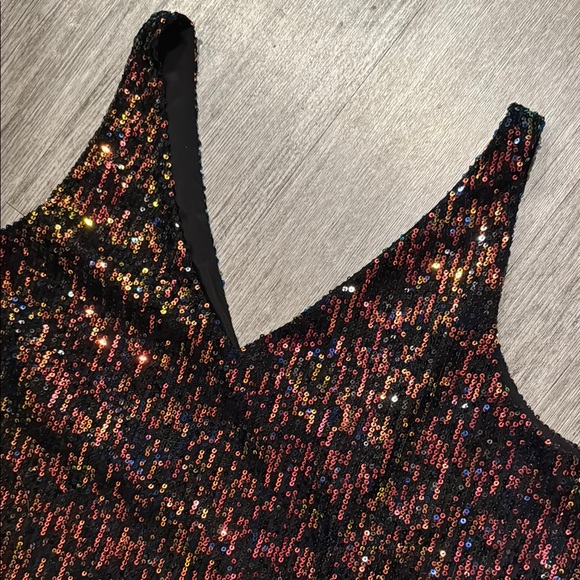 Loft Sequin Black and Gold Women's Top - Picture 2 of 8